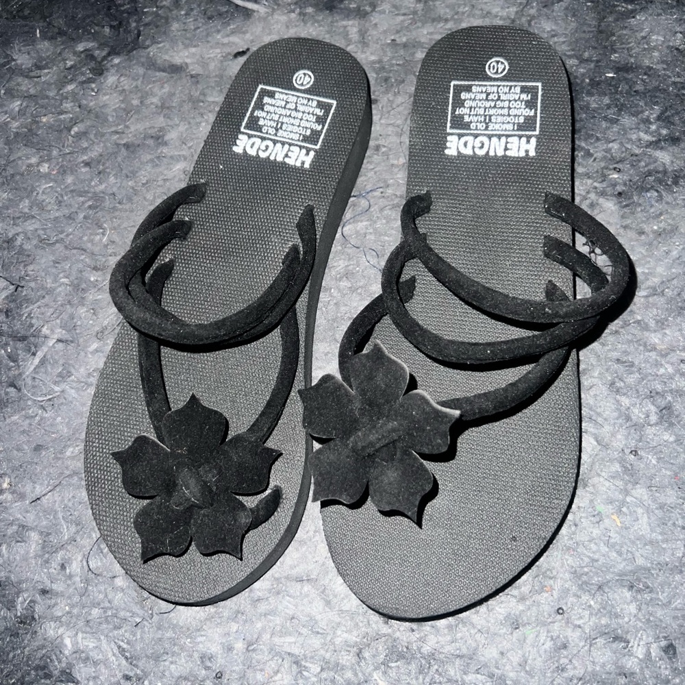 Black Floral Women's Sandals